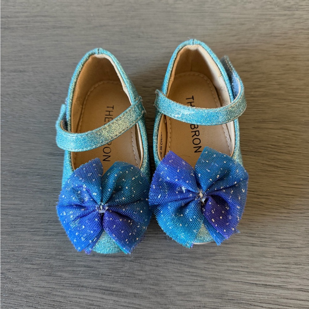 Sparkly Blue Kids Shoes with Bow - Picture 2 of 2